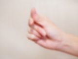 ドS低音女が指パチ脳イキ調教してくる